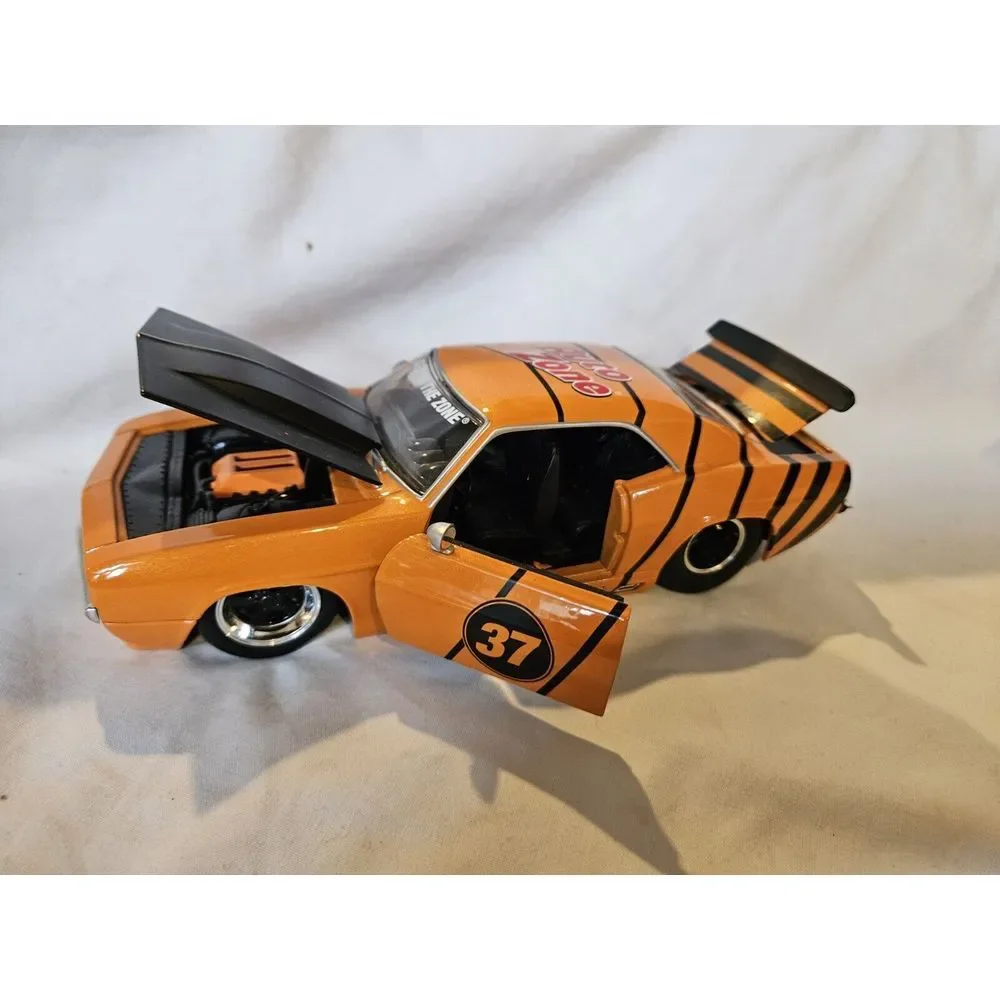 Jada Big Time Muscle Auto‎ Zone Orange 1969 Chevy Camaro 1:24 Diecast Coin Bank
